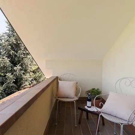 Feriehus Edy Con Piscina Per Gruppi E Famiglie Barbaresco