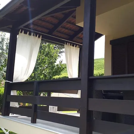 Edy Con Piscina Per Gruppi E Famiglie Ferienhaus *