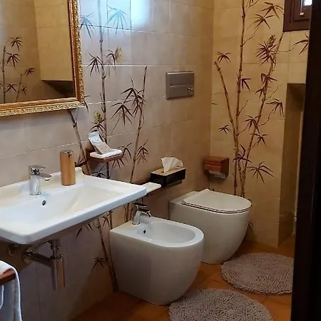 Edy Con Piscina Per Gruppi E Famiglie