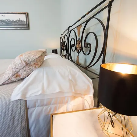 Edy Con Piscina Per Gruppi E Famiglie