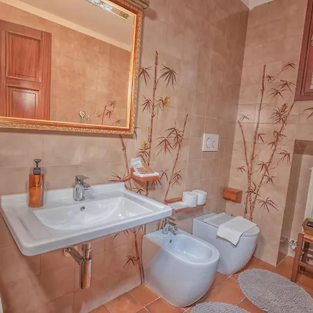 Feriehus Edy Con Piscina Per Gruppi E Famiglie *