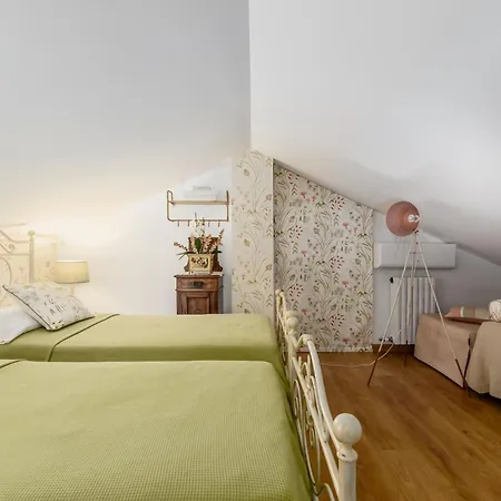 Feriehus Edy Con Piscina Per Gruppi E Famiglie *