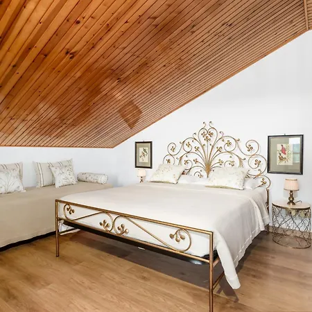 Vakantiehuis Edy Con Piscina Per Gruppi E Famiglie Barbaresco