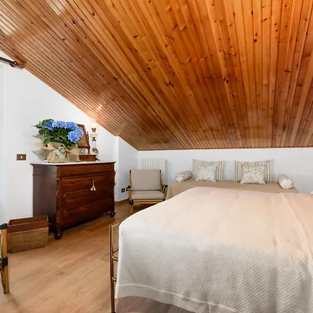 Edy Con Piscina Per Gruppi E Famiglie Feriehus