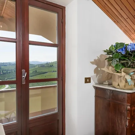 Edy Con Piscina Per Gruppi E Famiglie * Barbaresco