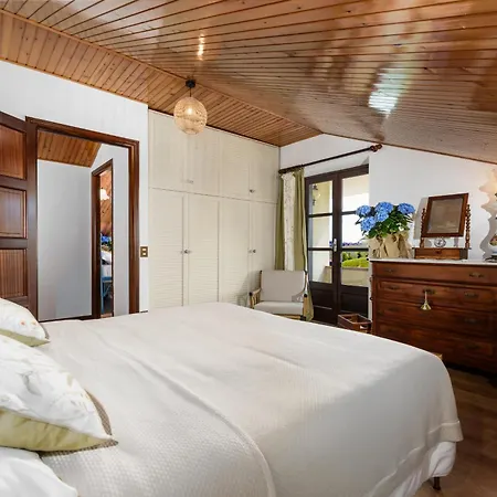 Edy Con Piscina Per Gruppi E Famiglie Vakantiehuis Barbaresco
