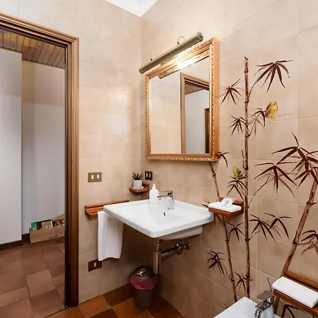 Edy Con Piscina Per Gruppi E Famiglie Feriehus Barbaresco