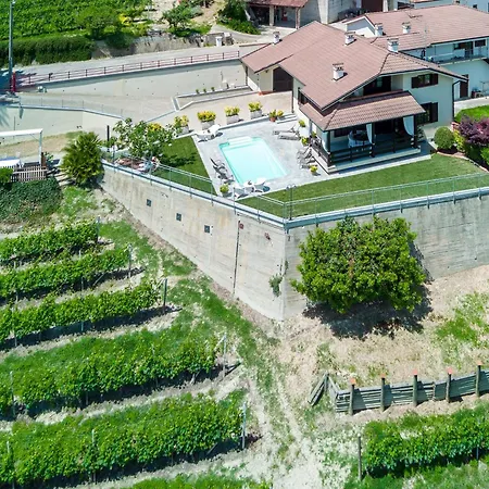 Vakantiehuis Edy Con Piscina Per Gruppi E Famiglie Barbaresco