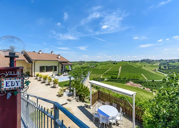 Edy Con Piscina Per Gruppi E Famiglie Barbaresco