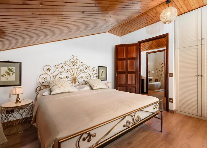 Casa de Férias Edy Con Piscina Per Gruppi E Famiglie *