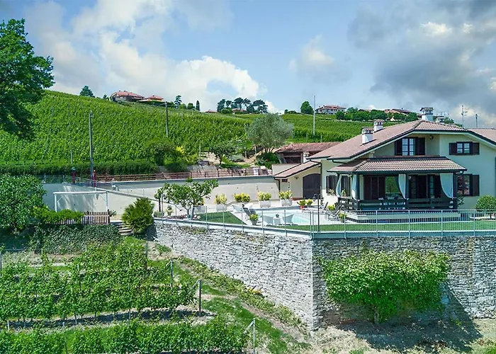 Edy Con Piscina Per Gruppi E Famiglie Дом отдыха *